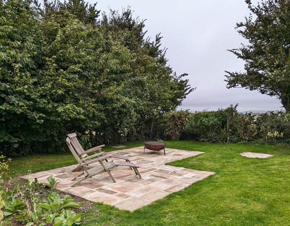 The Lookout: Cosy Compact * Totland (Isle Of Wight)